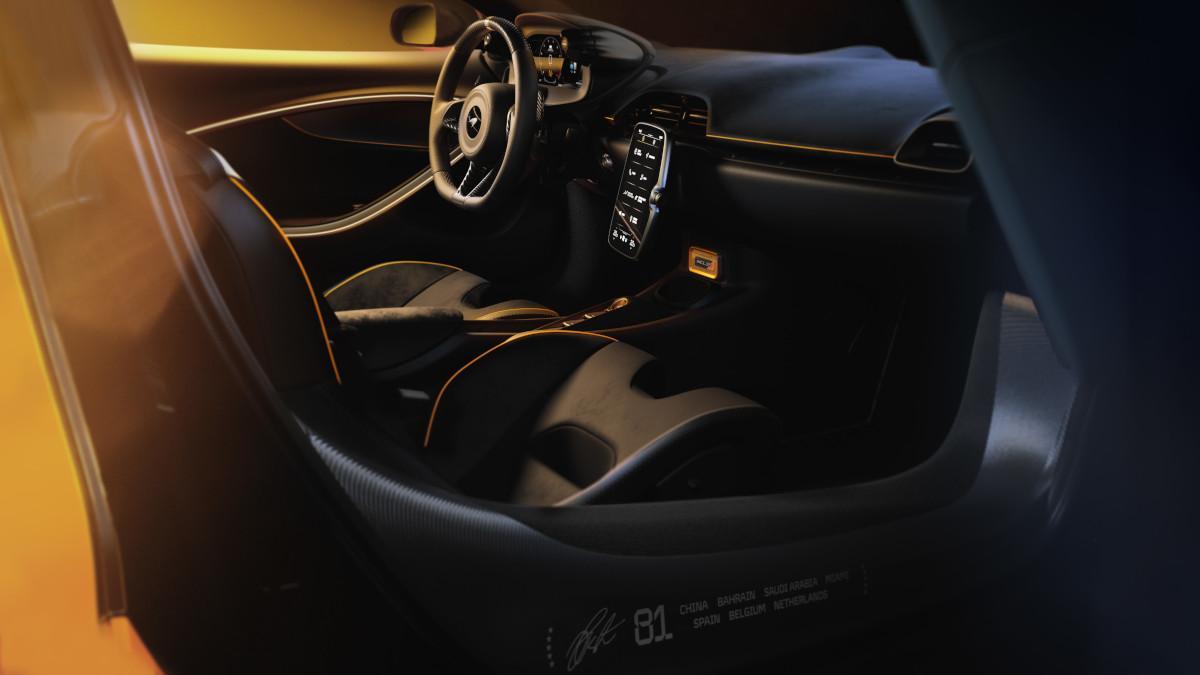 Interior del McLaren Artura Spider Championsip Edition