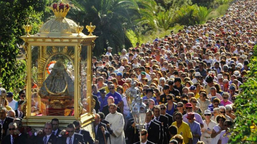 Bajada de la Virgen de Las Nieves, en La Palma.