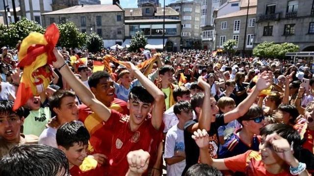 En 2023 se instaló una pantalla gigante en A Ferrería para ver la final femenina del Mundial.