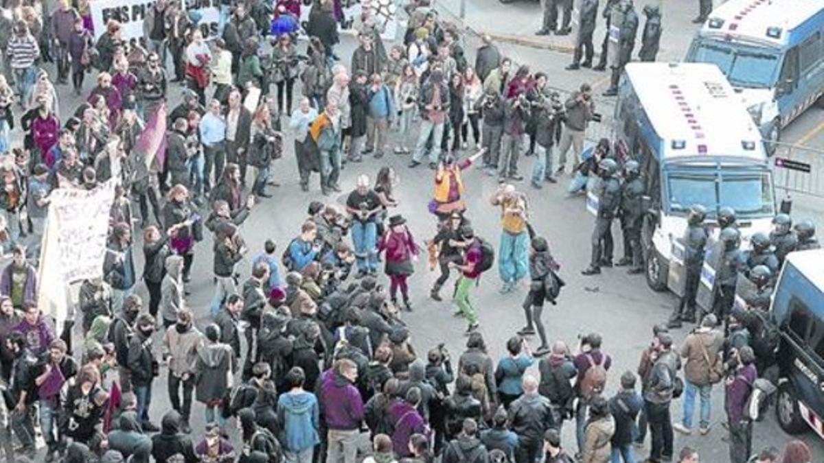 3.500 PERSONAS MARCHAN CONTRA LA 'LEY MORDAZA'_MEDIA_2