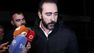 El comisionista Victor de Aldama, a su salida este jueves de la prisión de Soto del Real (Madrid).