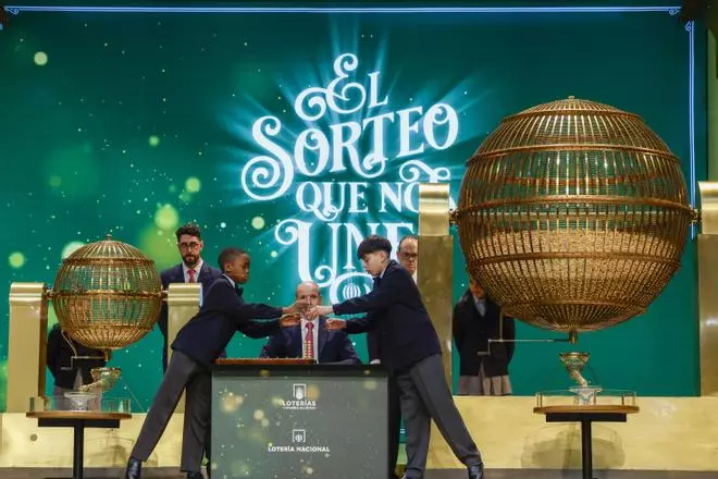 Las mejores imágenes del sorteo de Lotería de Navidad 2023