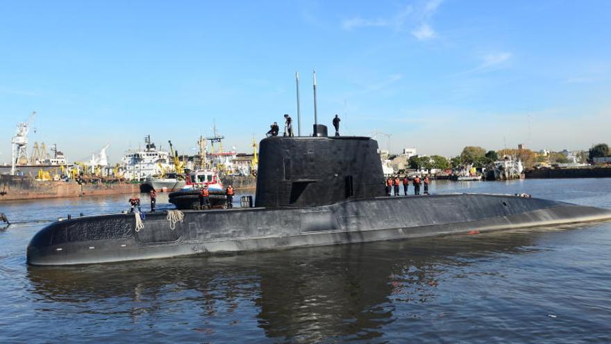 Detectan siete llamadas fallidas desde el submarino argentino desaparecido