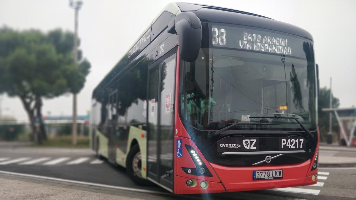 Un nuevo autobús eléctrico en pruebas circulará varias semanas en la línea 38.