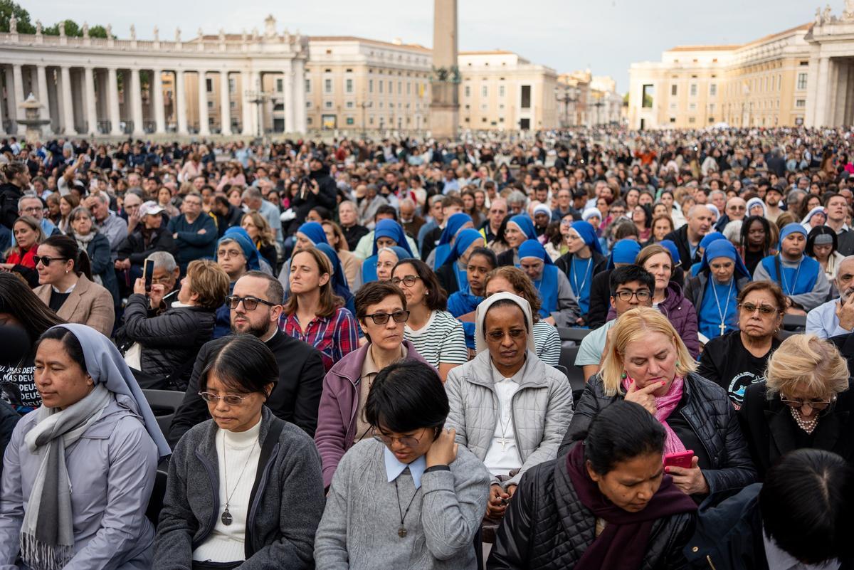 Luces y sombras del Papa Francisco sobre los avances del rol de la mujer en la Iglesia