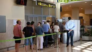 "En cinco horas iba a estar en Praga y llegué 24 horas después", la odisea de una pasajera tras el retraso del avión Badajoz-Madrid