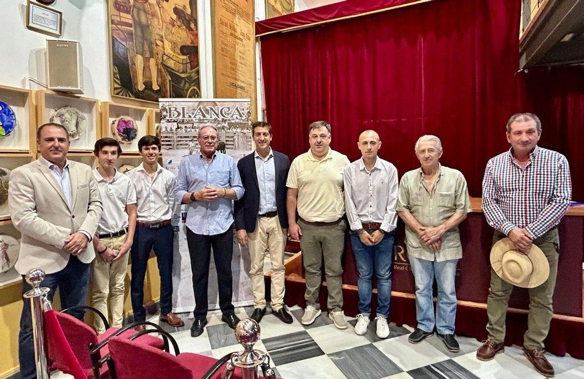 Presentación en el Real Club Taurino de Murcia