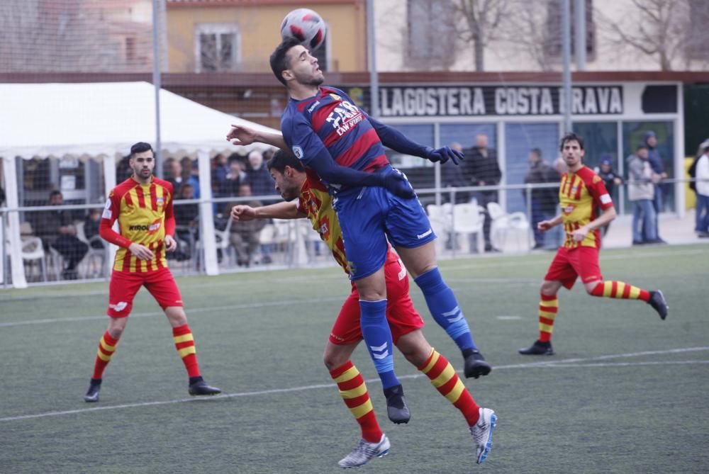 Les imatges del Llagostera - Vilafranca (4-1)