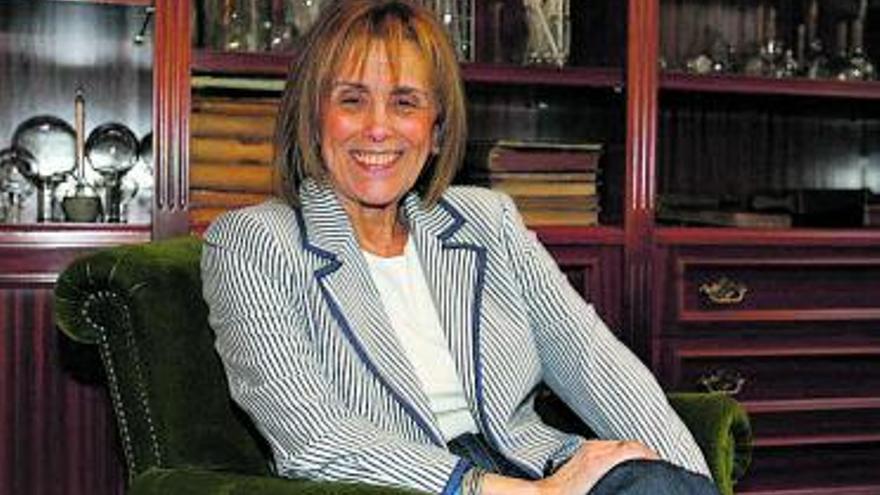 Araceli González.