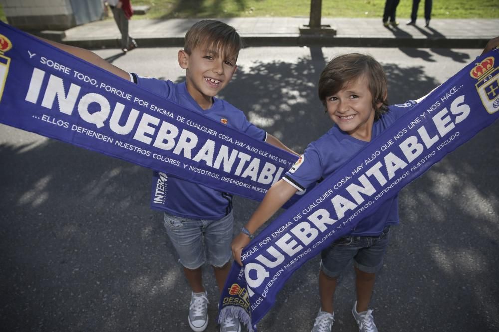 La afición azul no falla a su cita en el Tartiere