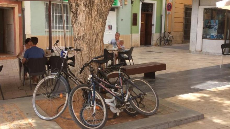 Dénia liquida tras 11 años el servicio de alquiler de bicicletas por su nulo uso