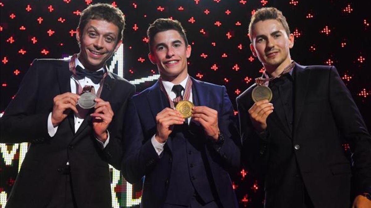 Rossi, Márquez y Lorenzo en la Gala FIM 2016