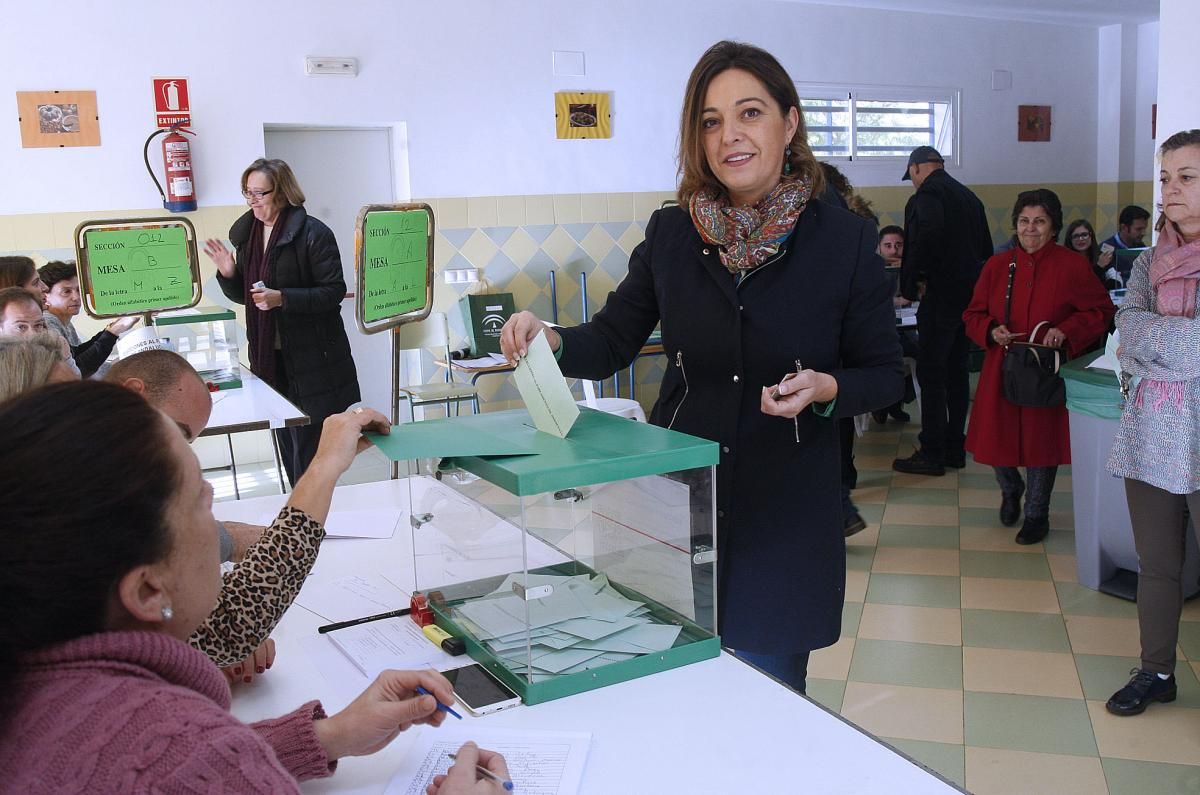 2-D Elecciones Andaluzas/Candidatos y autoridades ante las urnas