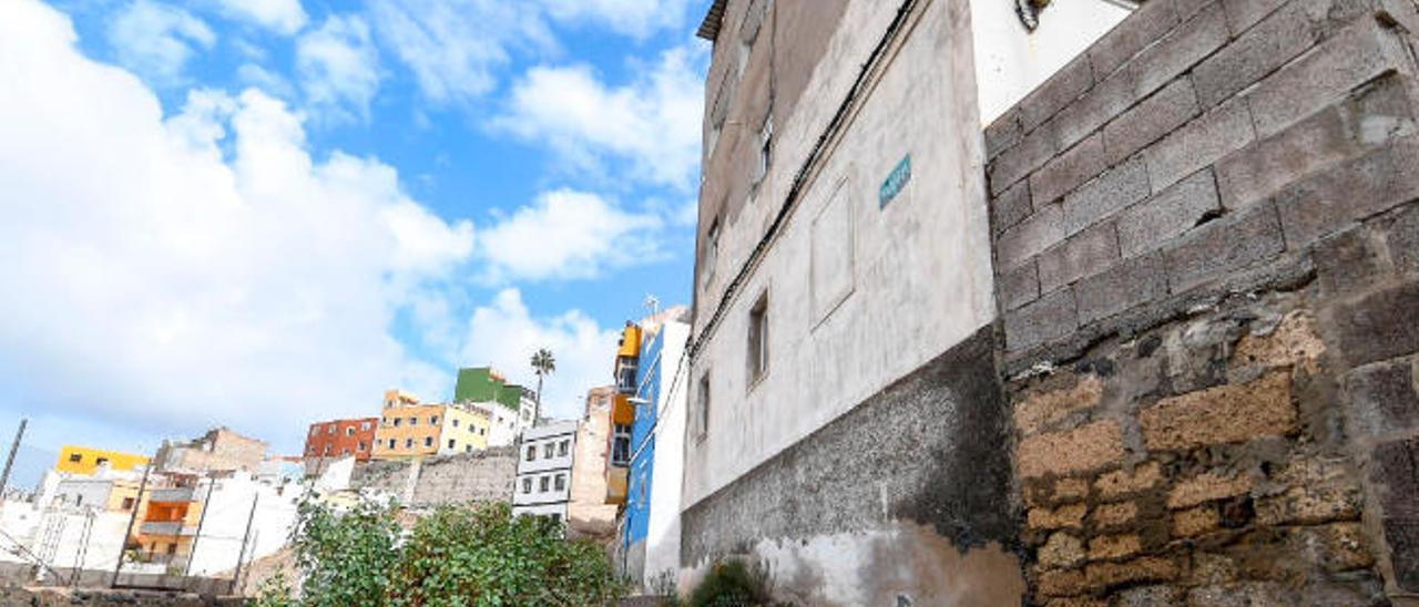 Viviendas de la calle Bandurria en el barrio de San Nicolás.