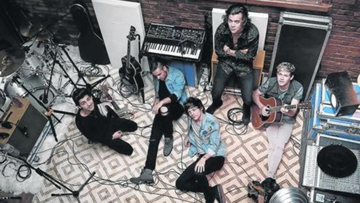 La banda One Direction, en una de sus últimas fotografías promocionales.