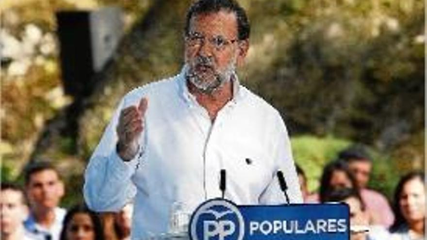 Mariano Rajoy en l&#039;acte de precampanya al castell de Soutomaior.