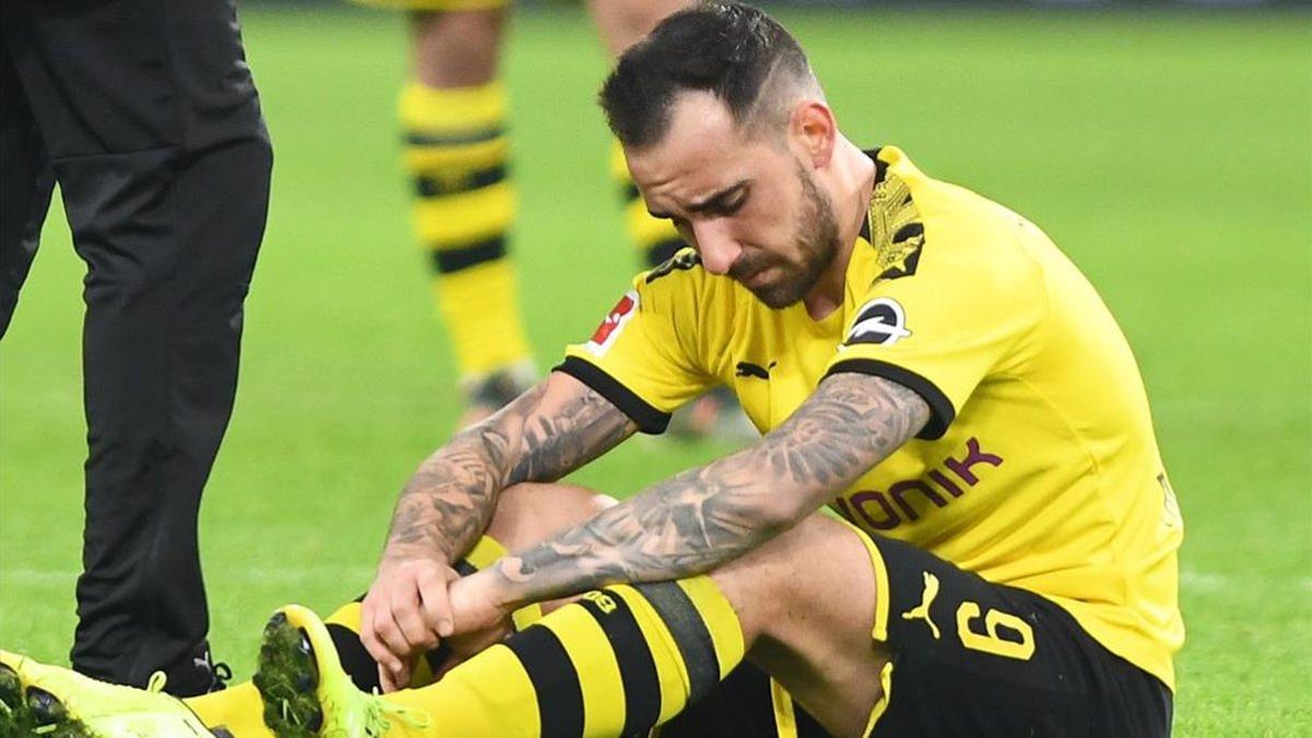 Alcácer cayó lesionado ante el Paderborn