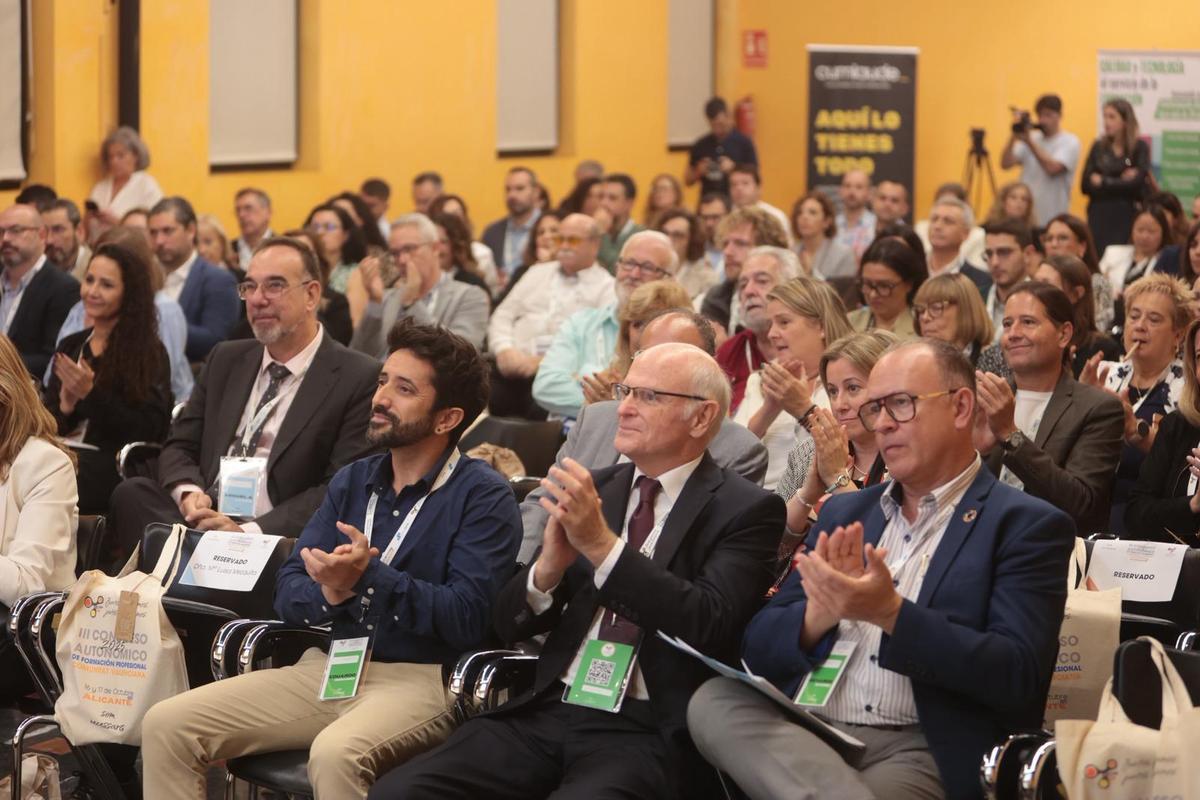 El encuentro contó con ponentes del Sepe y del Ministerio de Educación, entre otras instituciones.