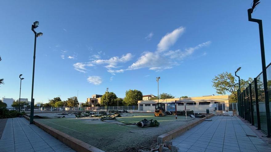 Bellreguard trabaja para reactivar las obras de la pista deportiva tras dos meses paralizadas