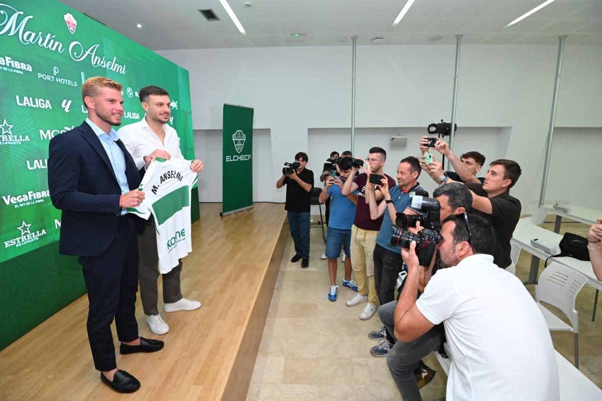 Presentación de Martín Anselmi, nuevo entrenador del Elche CF