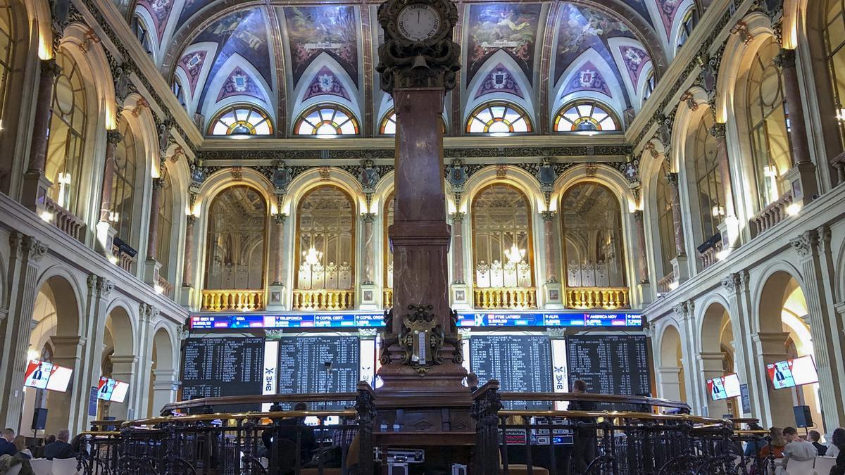 Interior del Palacio de la Bolsa de Madrid.