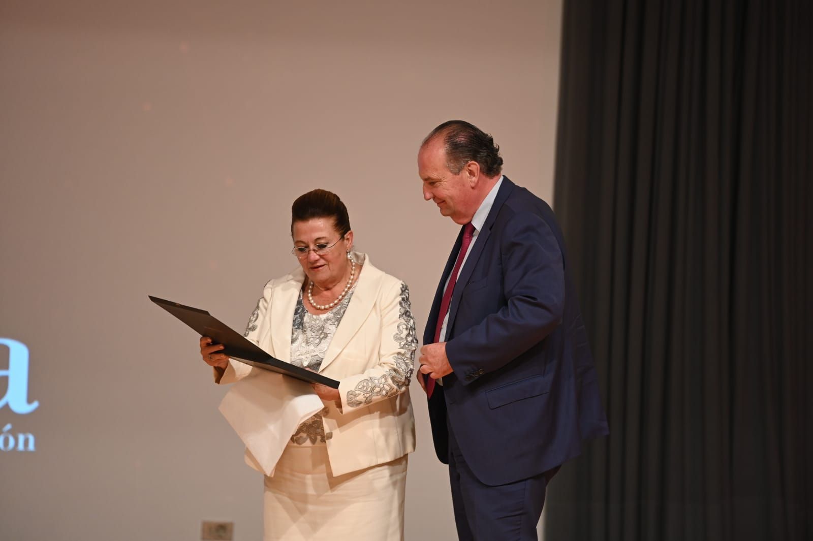 Entrega de premios en el acto de la Cámara de Comercio de Castellón