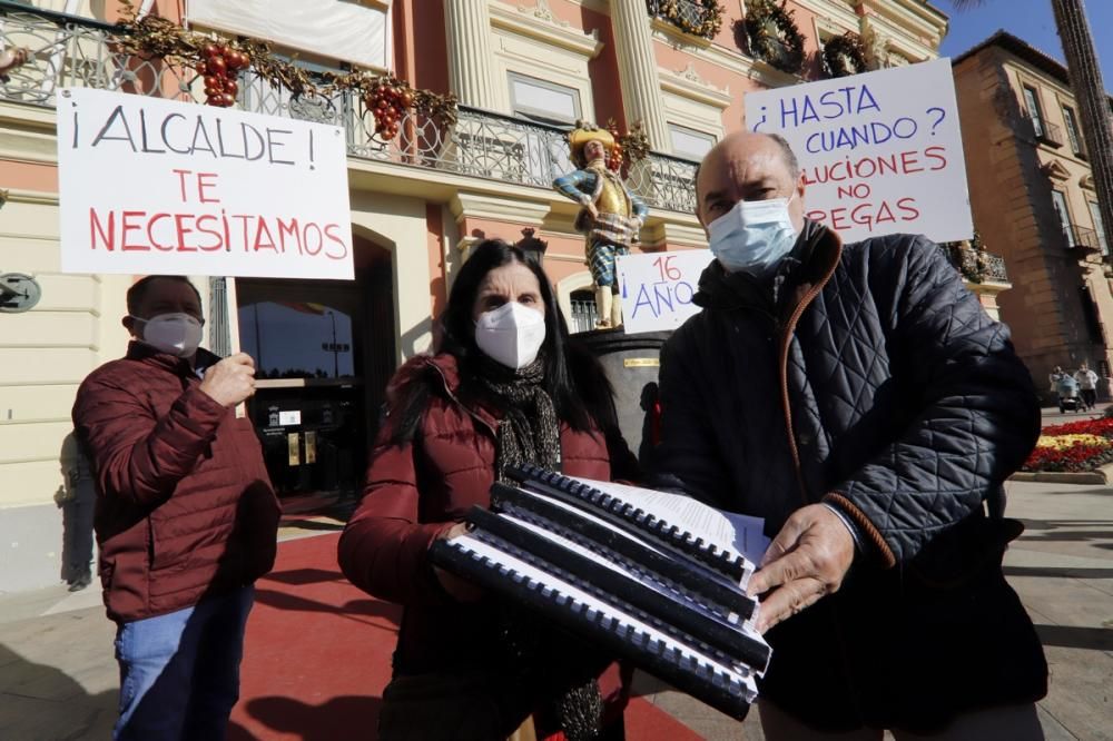 Vecinos de La Paz lanzan un SOS a Ballesta para que agilice el plan de Rejas