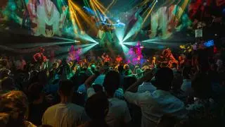 "Lo digas como lo digas, este es tu club": la campaña de Chinois Ibiza que arrasa en redes