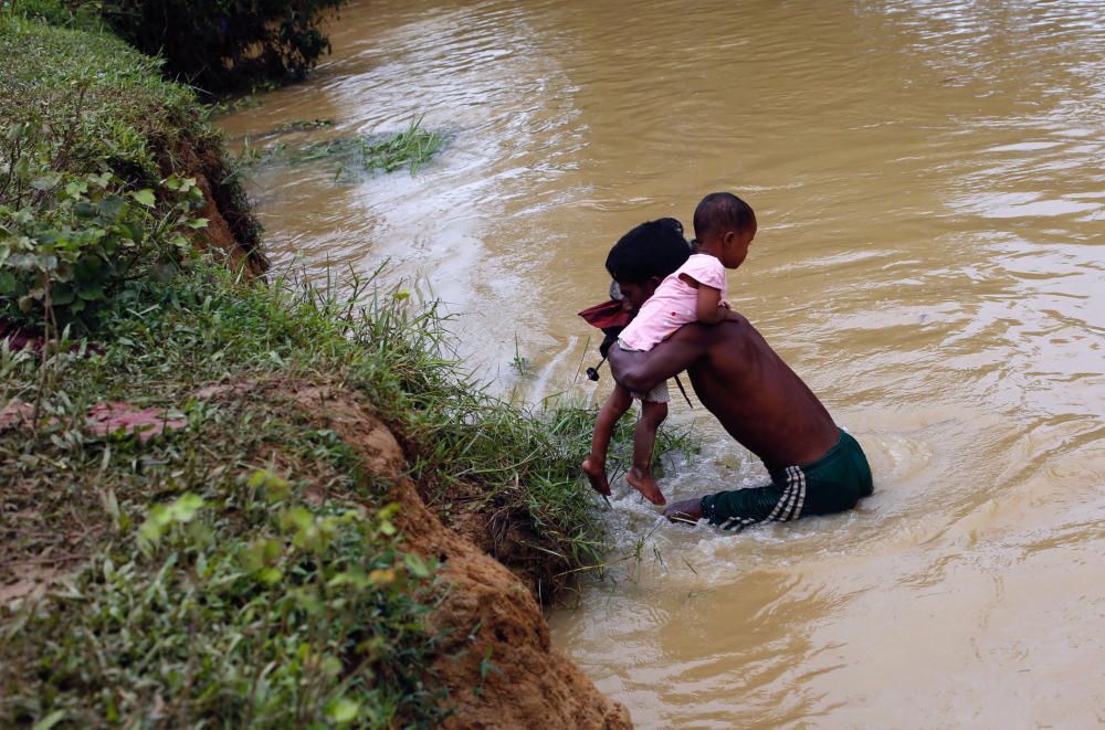 Muchos han fallecido intentado atravesar las aguas que separan Bangladesh y Myanmar.