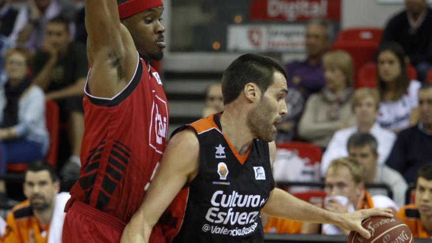 El Valencia Basket sufre hasta el final para ganar al Zaragoza