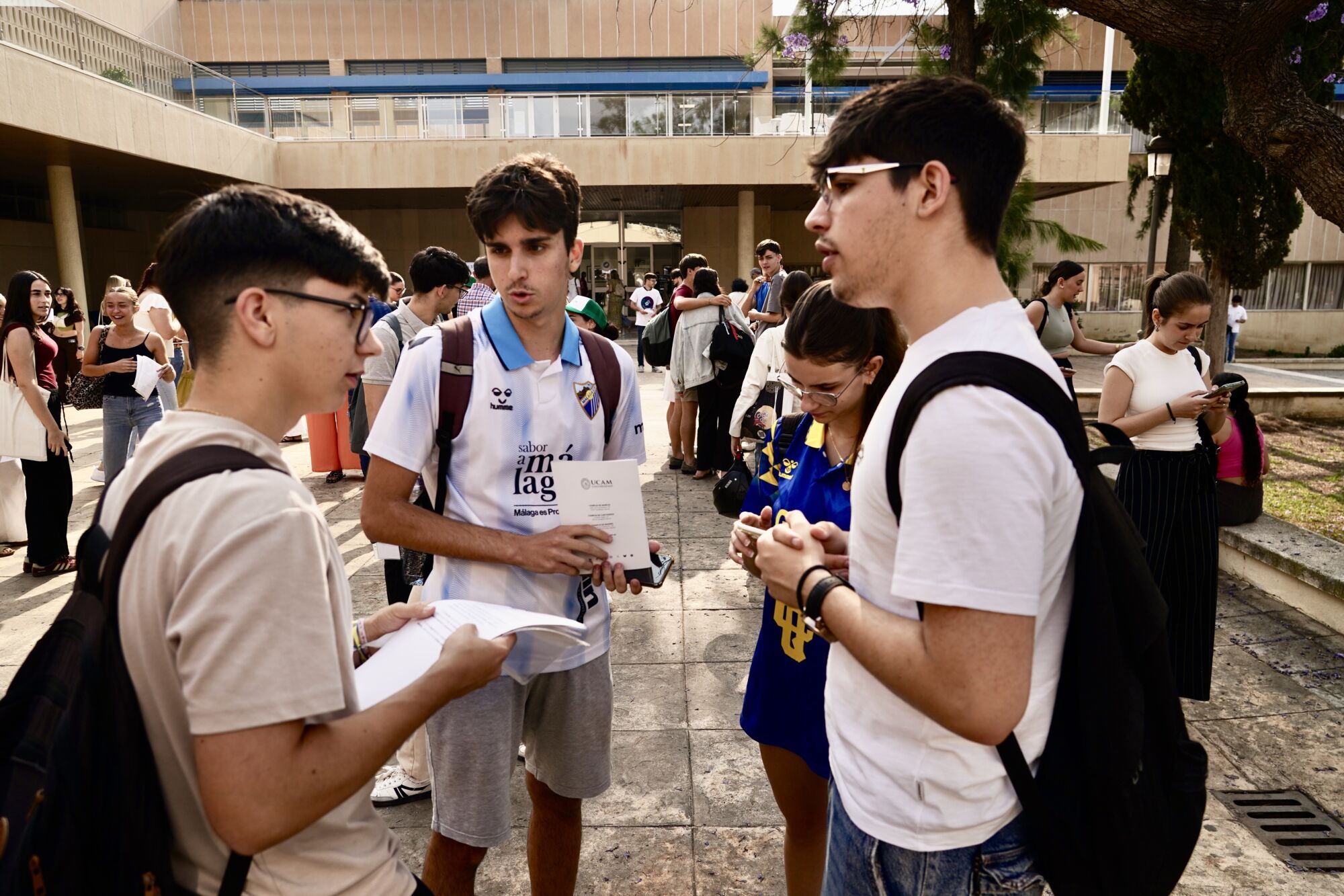 Estudiantes malagueños se enfrentan a la Prueba de Acceso a la Universidad (Selectividad 2025)