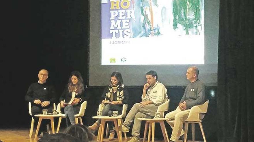 En las jornadas participaron las entidades de Cruz Roja, Metges del Món y Petit Casal.