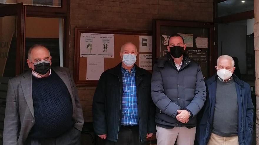 Visita de Francisco Requejo al Centro Castellano Leonés de Barakaldo.