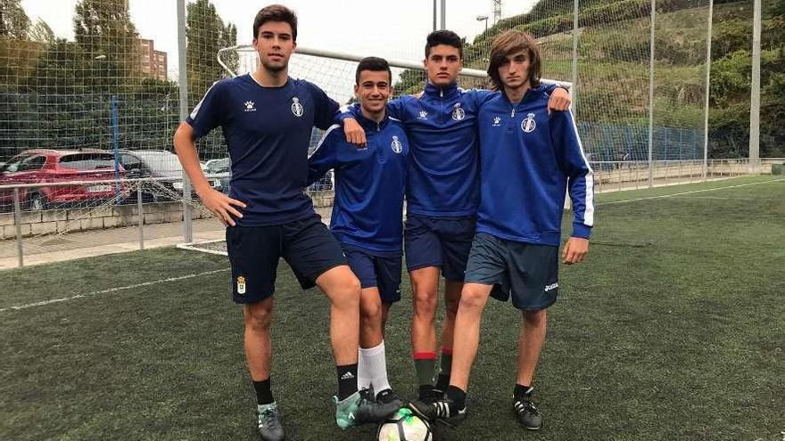 De izquierda a derecha, Jaime Fernández, David Mulero, Diego González y Sergio Cernuda, en La Toba.