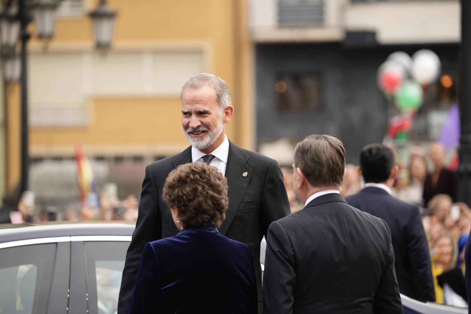 Así fue la llegada de los invitados a los premios "Princesa de Asturias" y su paso por la alfombra azul