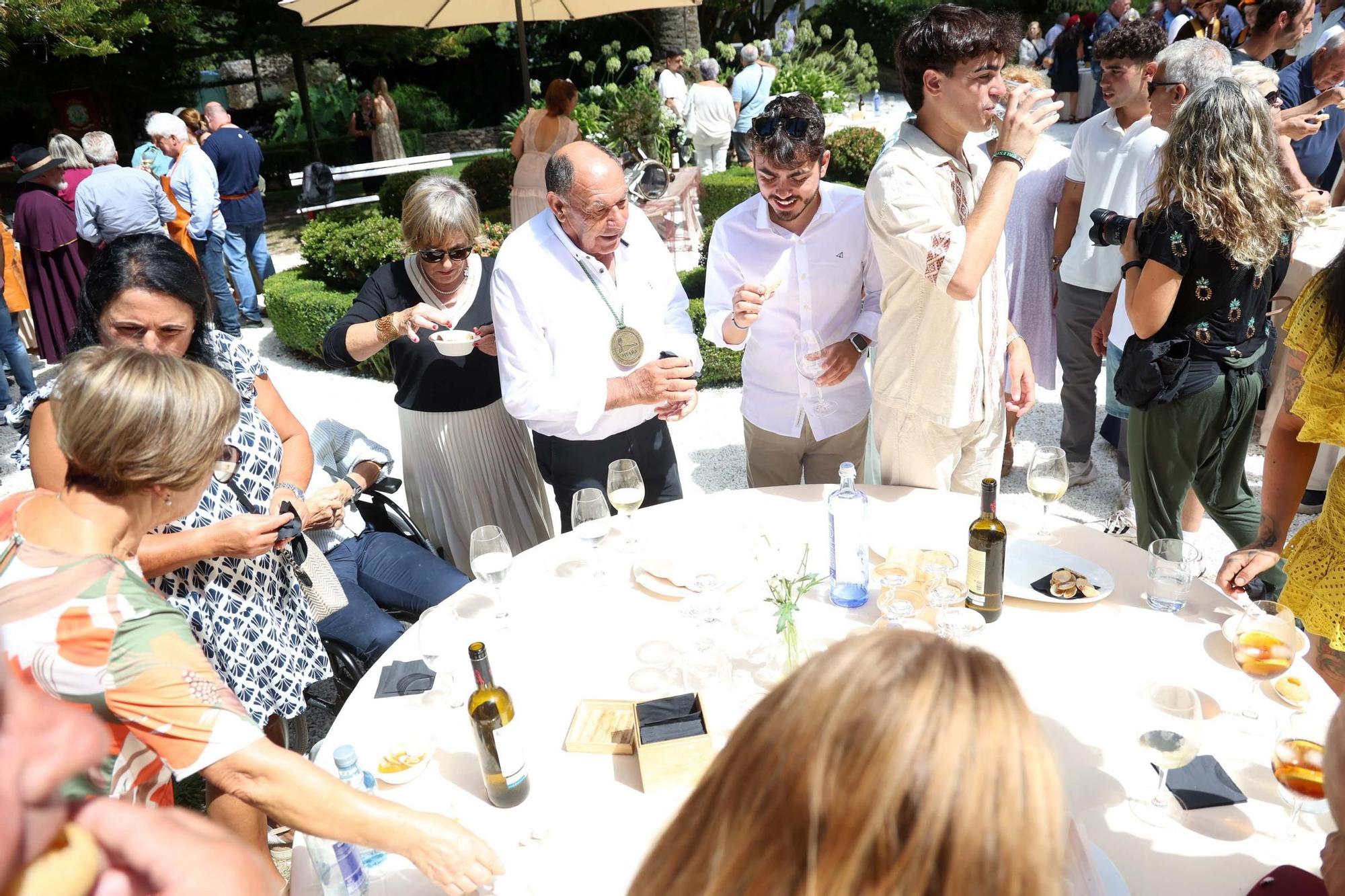 Un momento del XVII Capítulo da Orde da Ameixa de Carril.