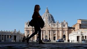 Vista general de la Plaza de San Pedro en  el Vaticano. REUTERS/Remo Casilli