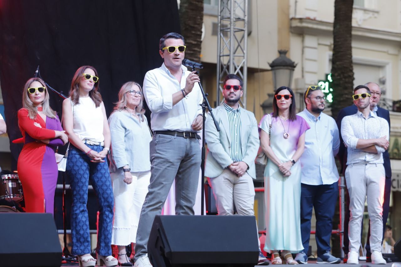El centro de Córdoba se llena de ambiente en la Shopping Night 2025