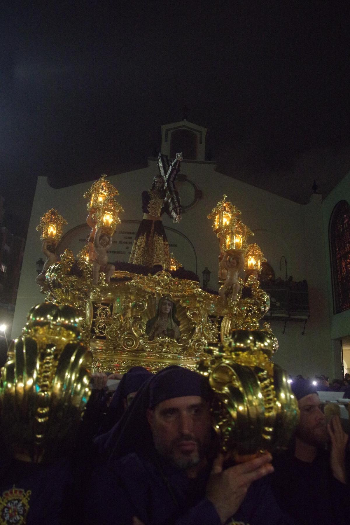 Salida de la Esperanza en el Jueves Santo de 2024.