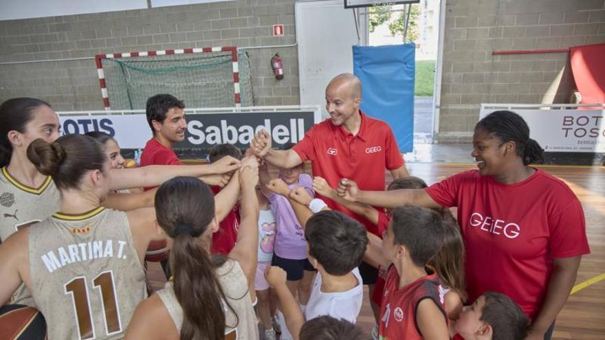L’estiu d’Èric Surís: del campus del GEiEG als entrenaments de les New York Liberty