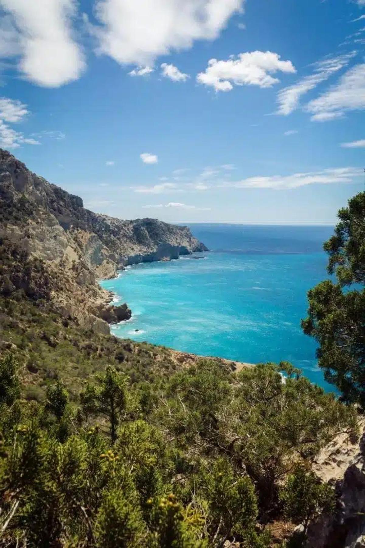 Sa Pedrera de Cala d'Hort.