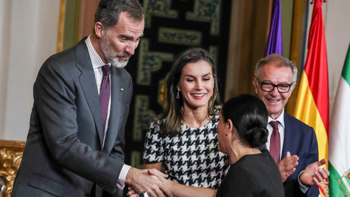 Felipe VI y Letizia Ortiz en la entrega de las Medallas de Oro al Mérito en las Bellas Artes 2017