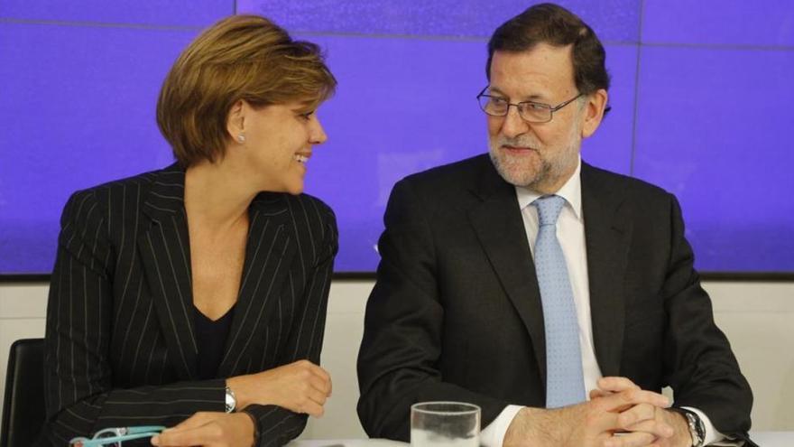 Rajoy alerta contra la &quot;vieja y nueva política&quot; y &quot;los adanes&quot; del PSOE, C&#039;s y Podemos