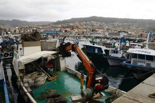 El temporal en el mar no causa daños, pero obliga a la flota a permanecer amarrada