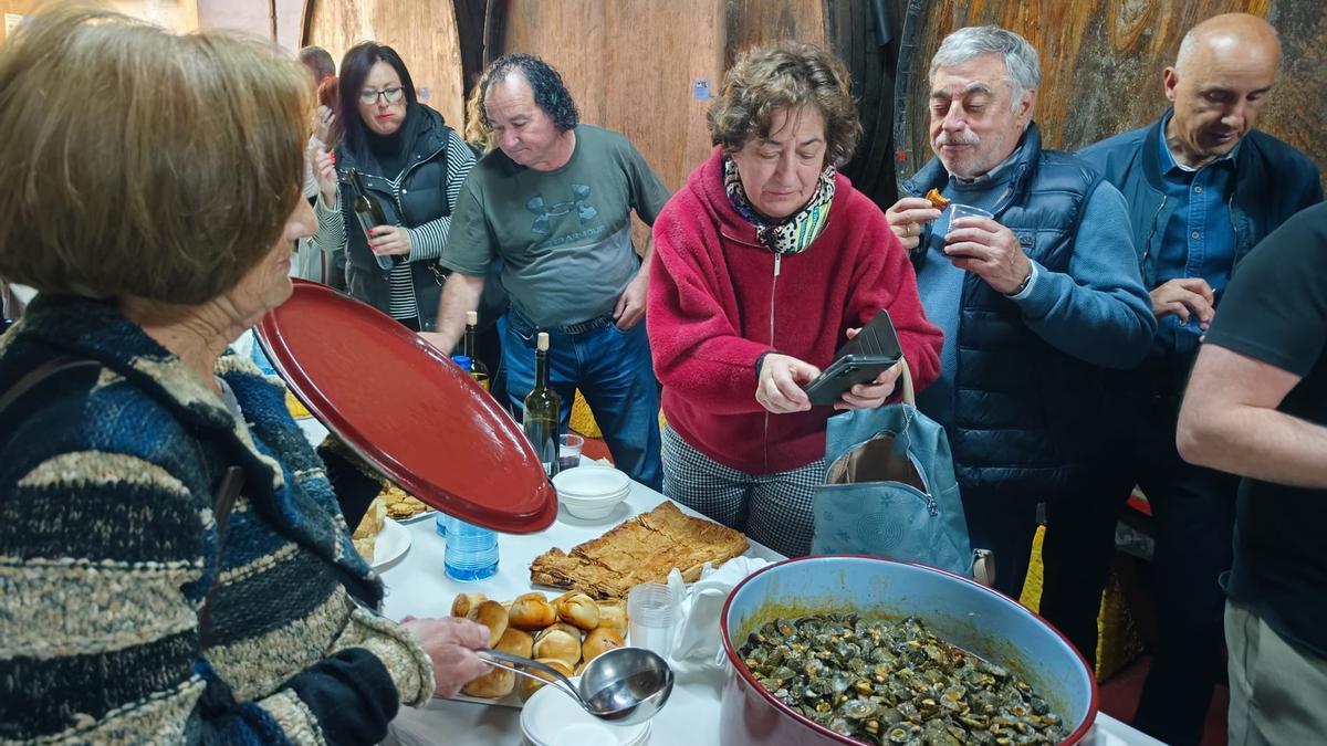 Las Jornadas de la Llámpara calientan motores: asi fue la presentación en el llagar de Gelo