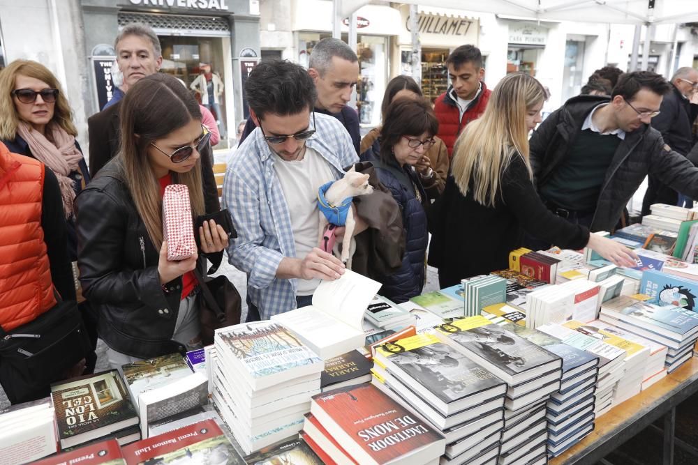 Diada de Sant Jordi 2019 a Girona.