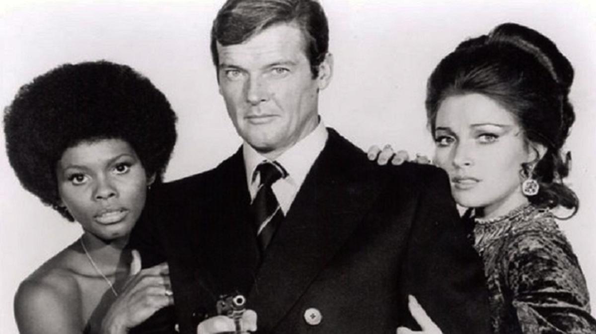 Mor Roger Moore, el James Bond més longeu, als 89 anys