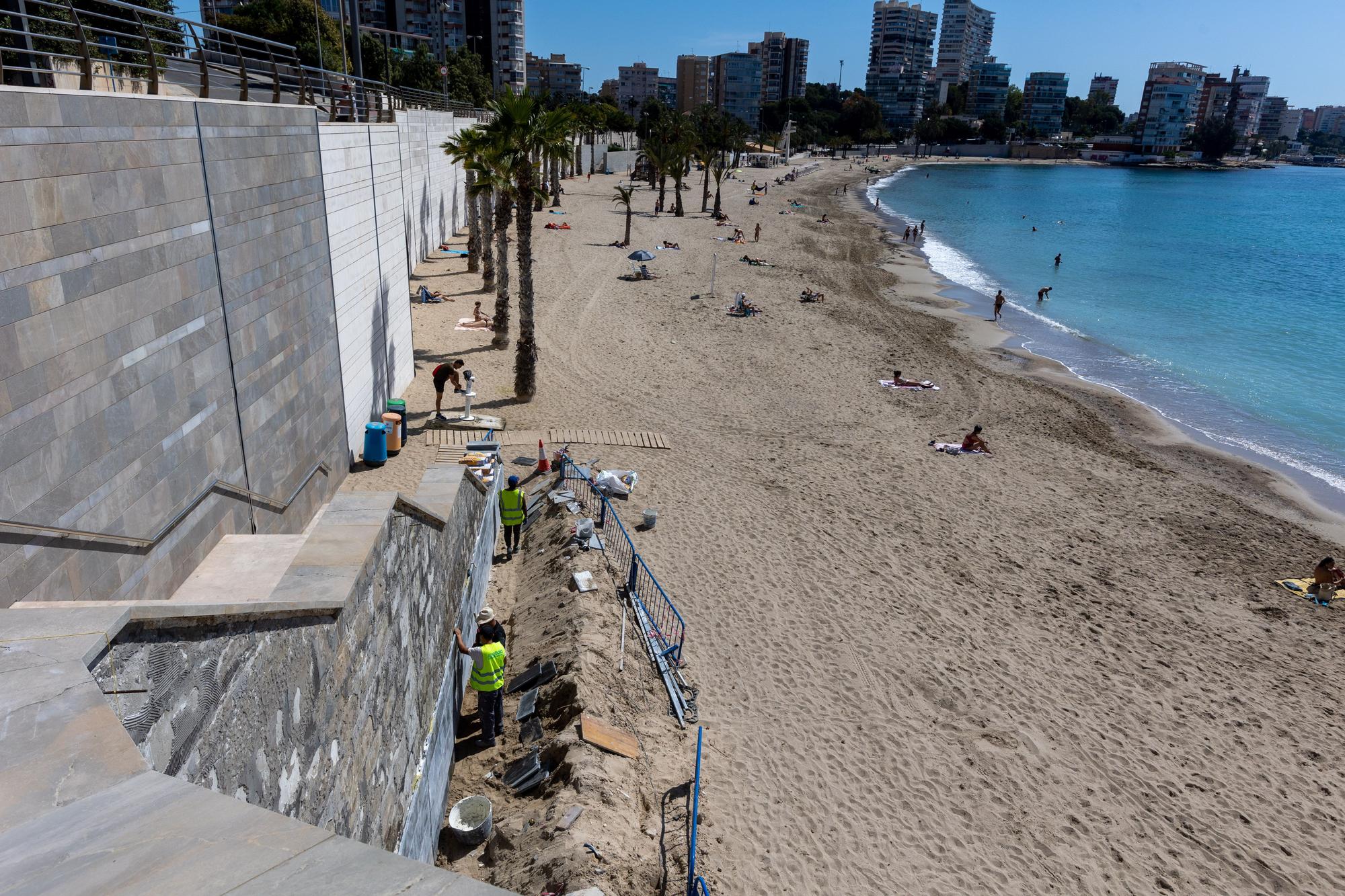 Los vecinos reclaman el mantenimiento de los espigones de las calas de la Albufereta