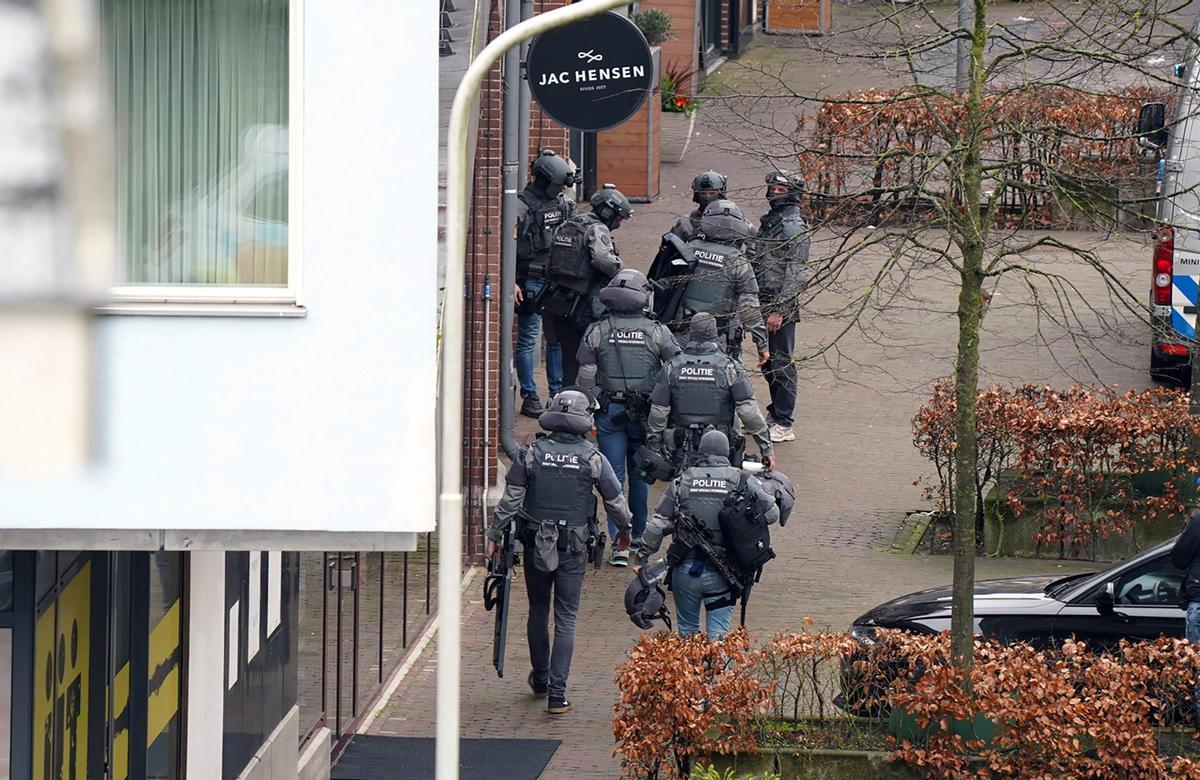 Varias personas son tomadas como rehenes en una ciudad de Países Bajos