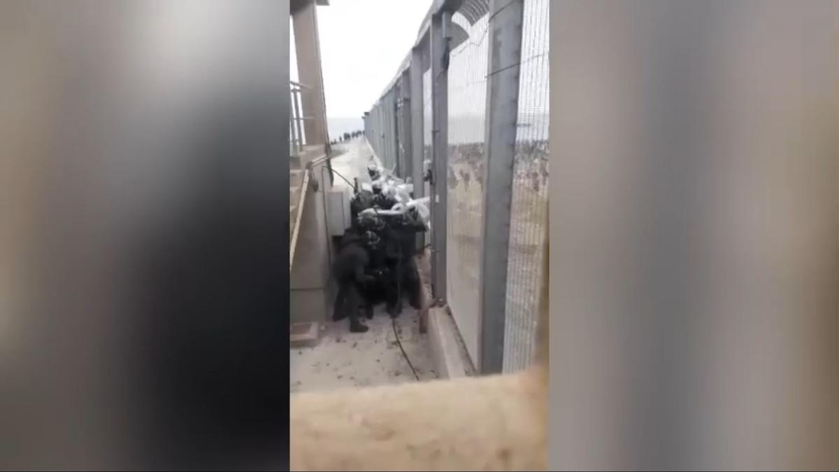 Atacan con piedras a los guardias civiles de Gijón desplazados a Ceuta
